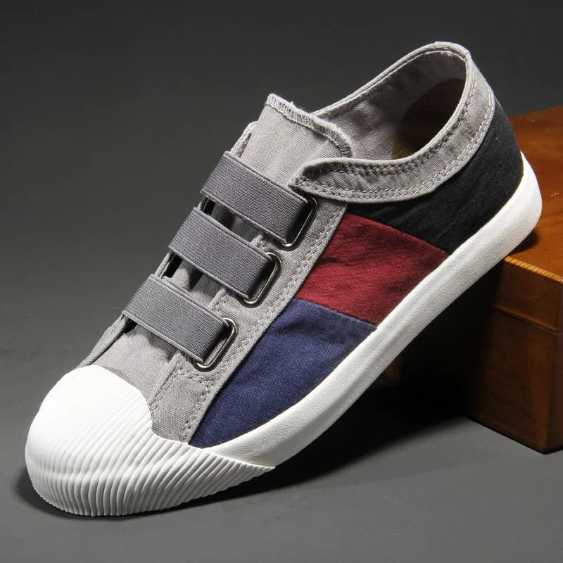 Motif Tri-Tone Walker