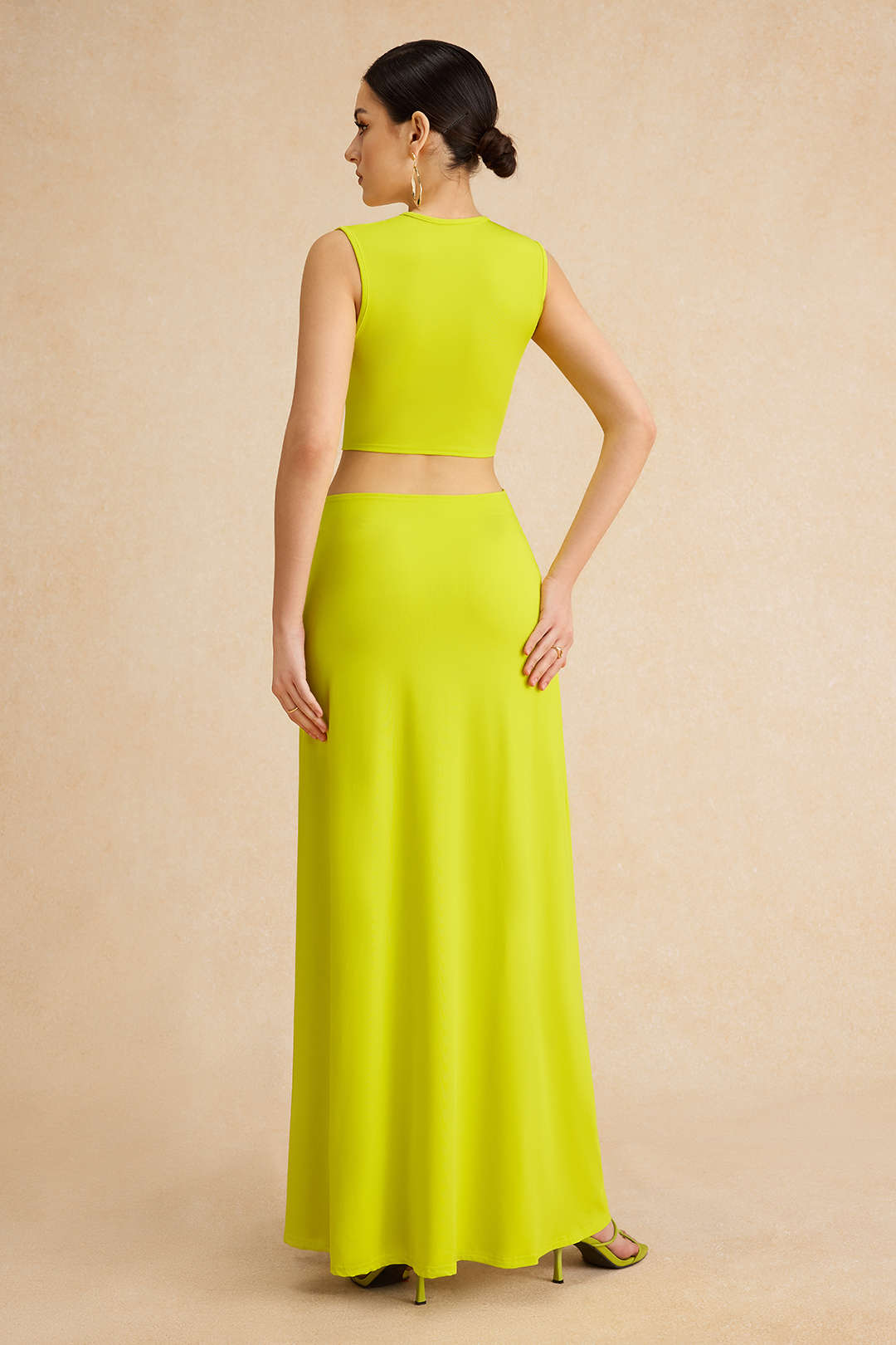 Cut Out Twist Knot Sleeveless Slit Midi Dress