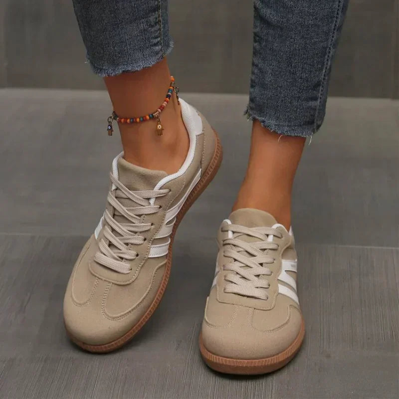 Altuva London Women's Casual Walkers
