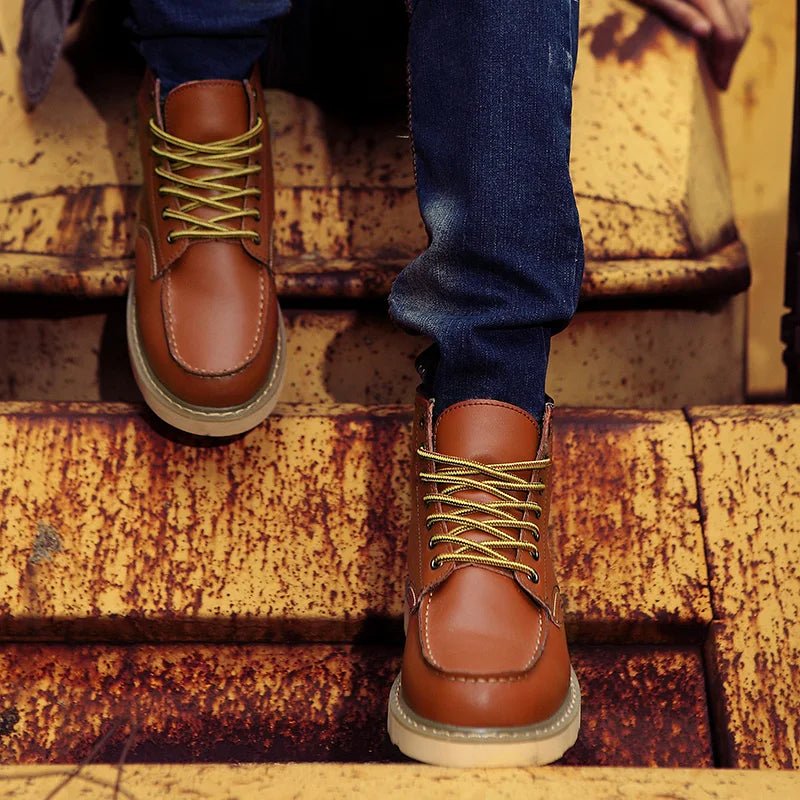 Altuva Retro Boots