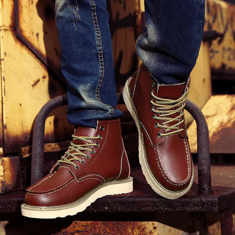 Altuva Retro Boots