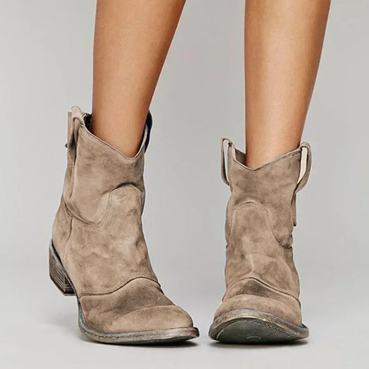 Altuva | Vintage Cowboy Ankle Boots